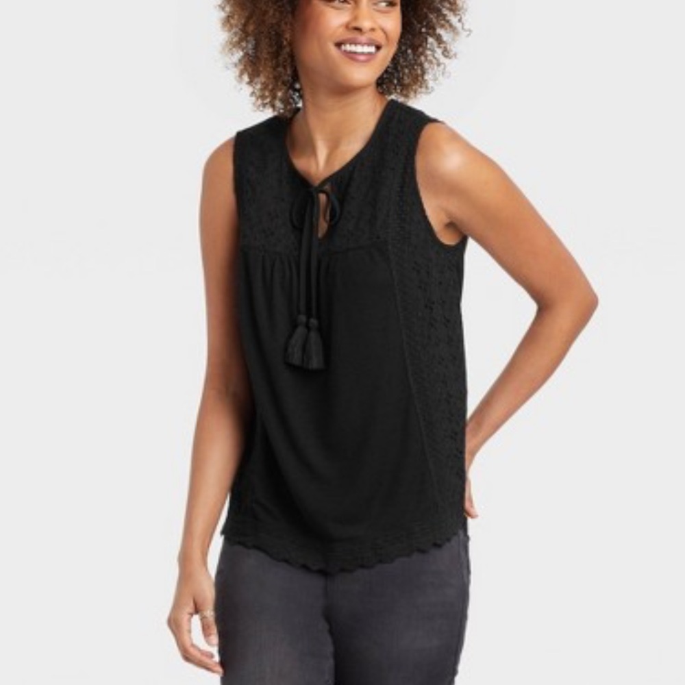 Knox Rose Eyelet Tank Size XS NWT